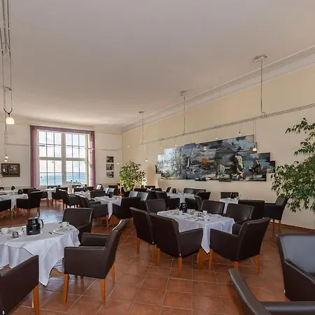 Kurhotel Sassnitz 3* Sassnitz