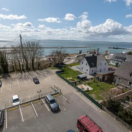 - Alte Seemannsheim 3*