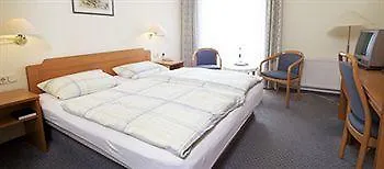 Hotel Kurhotel Sassnitz 3*